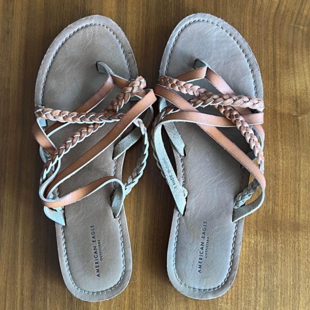 American Eagle Outfitters Sandals (Size: 8)
